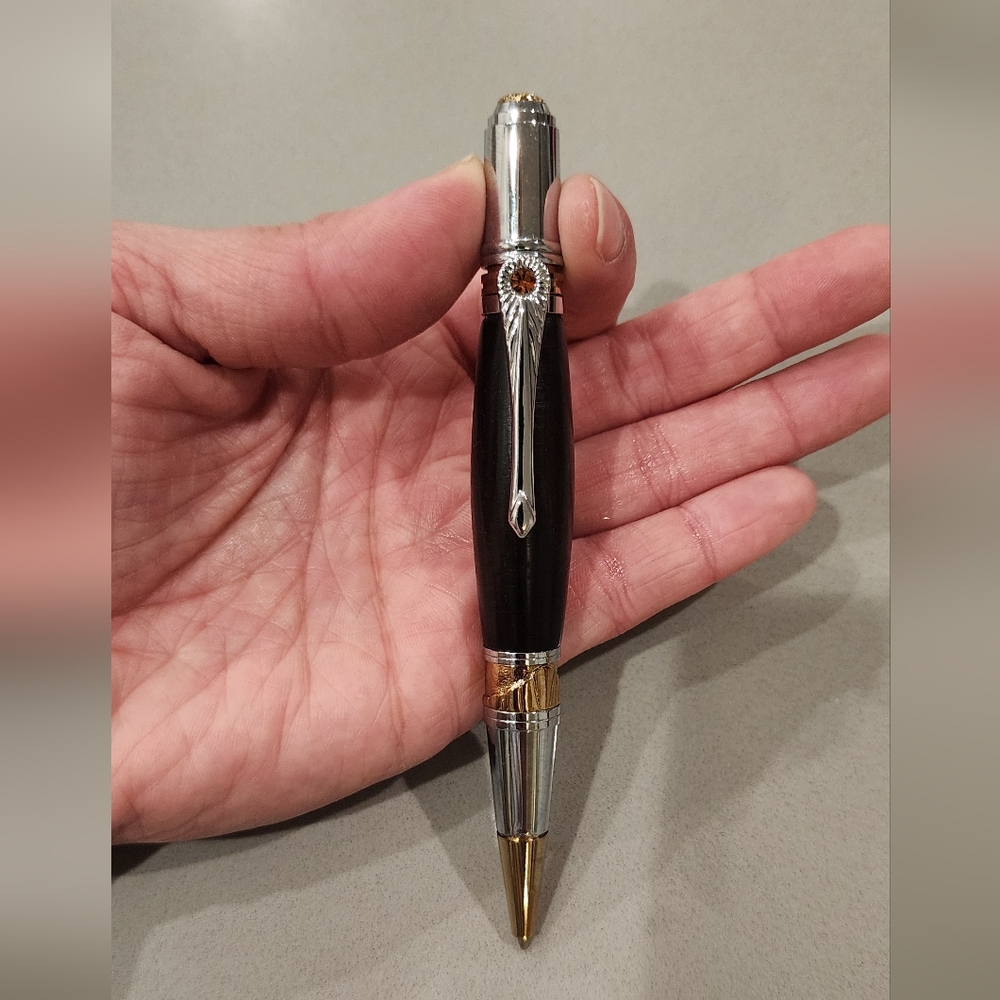 Luxury Black and Gold Ballpoint Pen - Designer Style